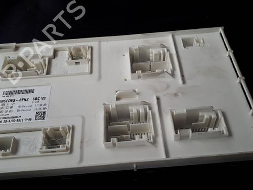 Used Fuse box Fuse box 38900180 38900180