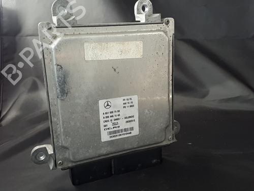 Used Engine control unit (ECU) Engine control unit (ECU) 38900346 38900346