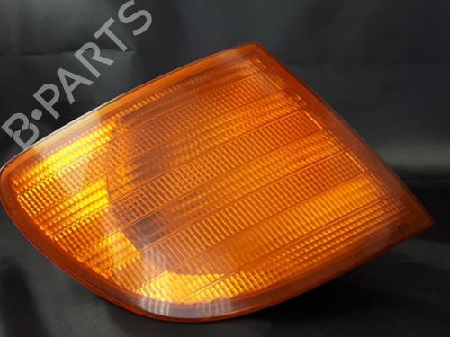Used Right front indicator Right front indicator 38900465 38900465
