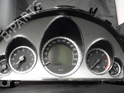 instrument-cluster-mercedes-benz-e-class-w212-2009-2010-2011-2012-2013-2014-2015-2016-38900487 main image