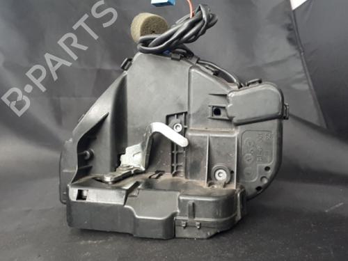 Fechadura trás direita Fechadura trás direita 38900632 38900632