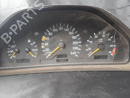 Used Instrument cluster Instrument cluster 38900878 38900878
