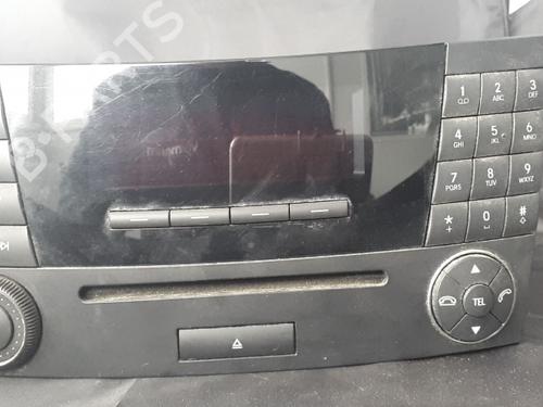 radio-mercedes-benz-e-class-t-model-s211-2003-2004-2005-2006-2007-2008-2009-38901195 main image