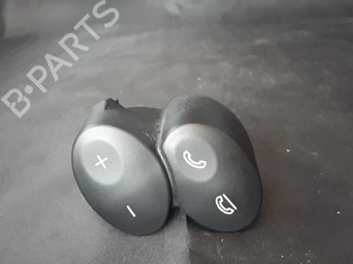 Used Steering wheel controls Steering wheel controls 38901247 38901247