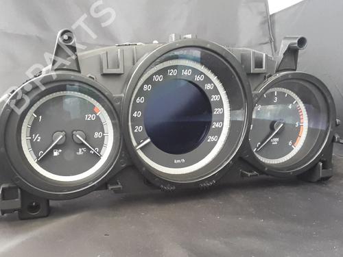 instrument-cluster-mercedes-benz-e-class-w212-2009-2010-2011-2012-2013-2014-2015-2016-38901602 main image