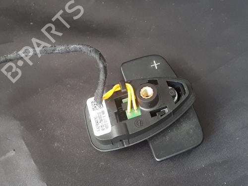 Used Steering wheel controls Steering wheel controls 38901646 38901646