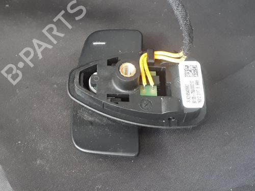 Used Steering wheel controls Steering wheel controls 38901647 38901647