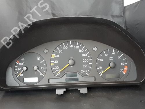 Used Instrument cluster Instrument cluster MERCEDES-BENZ C-CLASS (W202) [1993-2000] 38902439 38902439