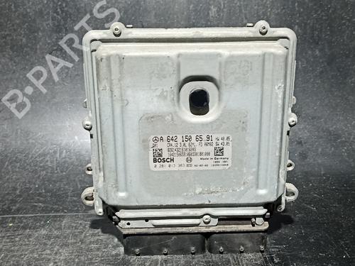 Used Engine control unit (ECU) Engine control unit (ECU) 38902927 38902927