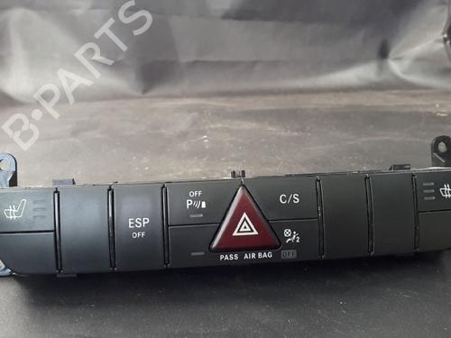 Used Warning switch Warning switch MERCEDES-BENZ R-CLASS (W251, V251) [2005-2017] 38902936 38902936