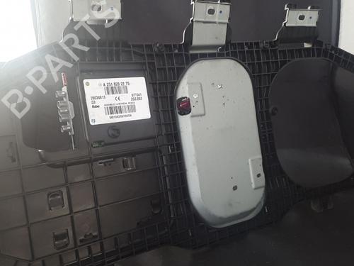 Used Antenna/Base Antenna/Base 38902980 38902980