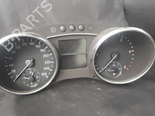 Used Instrument cluster Instrument cluster MERCEDES-BENZ R-CLASS (W251, V251) R 320 CDI 4-matic (251.022, 251.122) (224 hp) 38903036 38903036