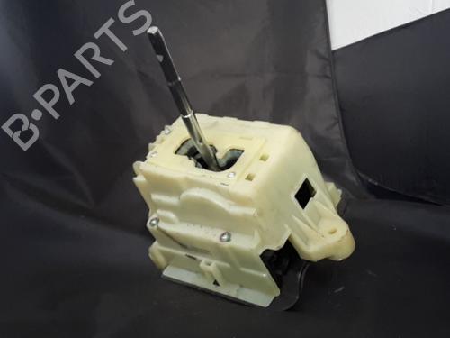 gear-lever-mercedes-benz-e-class-w212-2009-2010-2011-2012-2013-2014-2015-2016-38903180 main image