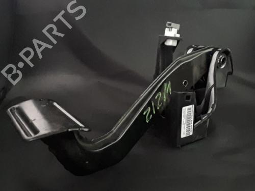 Used Break pedal Break pedal 38903549 38903549