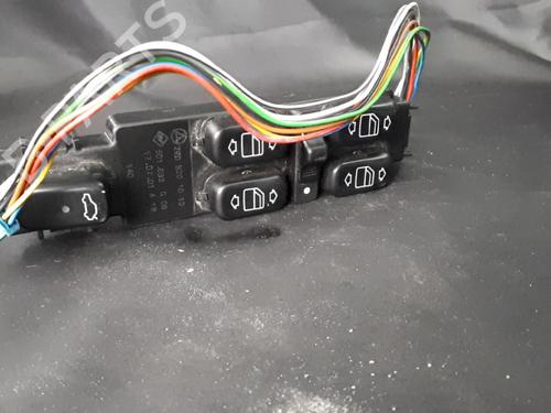 Venstre fortil elrude kontakt Venstre fortil elrude kontakt 38904245 38904245