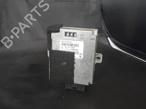 electronic-module-mercedes-benz-s-class-w221-v221-2005-2006-2007-2008-2009-2010-2011-2012-2013-38904618 main image