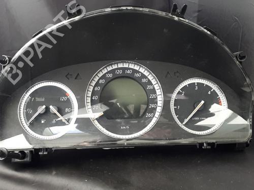 instrument-cluster-mercedes-benz-c-class-t-model-s204-2007-2008-2009-2010-2011-2012-2013-2014-38904702 main image