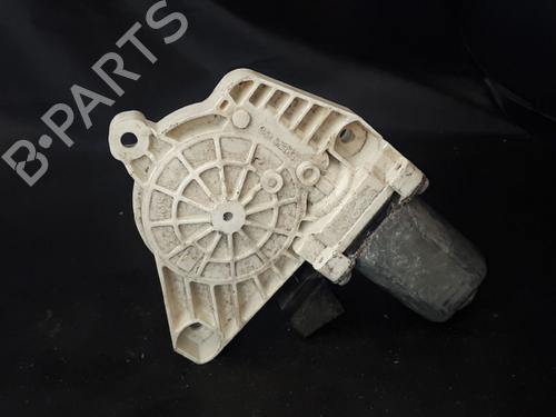 Used Right rear window motor Right rear window motor 38905028 38905028