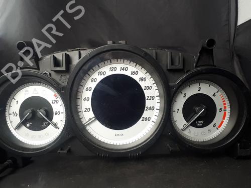 instrument-cluster-mercedes-benz-c-class-t-model-s204-2007-2008-2009-2010-2011-2012-2013-2014-38905115 main image