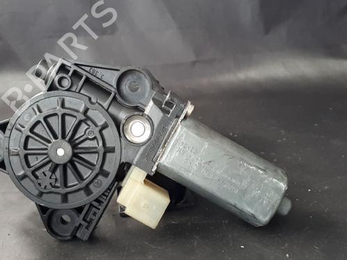 Used Right rear window motor Right rear window motor MERCEDES-BENZ C-CLASS (W203) [2000-2007] 38905314 38905314