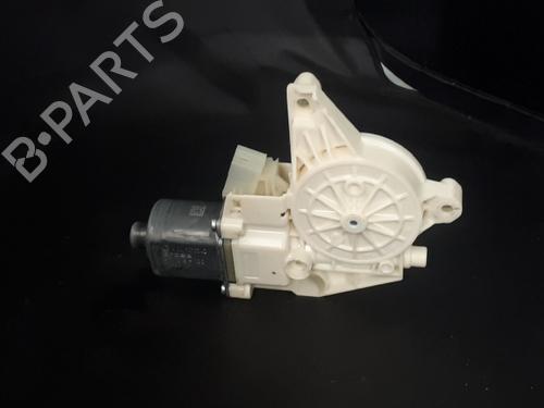 right-front-window-motor-mercedes-benz-e-class-t-model-s212-2009-2010-2011-2012-2013-2014-2015-2016-38905676 main image