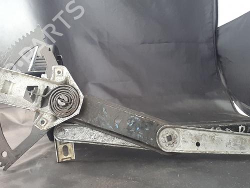 Used Front right window mechanism Front right window mechanism MERCEDES-BENZ 190 (W201) [1982-1993] 38906129 38906129