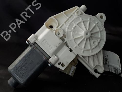 Used Left front window motor Left front window motor MERCEDES-BENZ R-CLASS (W251, V251) [2005-2017] 38906504 38906504