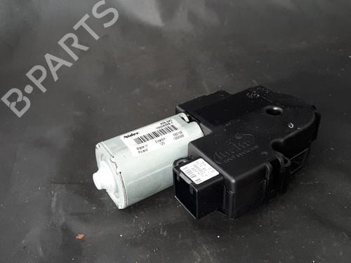 sunroof-engine-mercedes-benz-c-class-w204-2007-2008-2009-2010-2011-2012-2013-2014-2015-38906542 main image