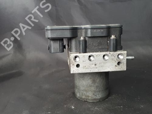 Used ABS pump ABS pump 38906562 38906562