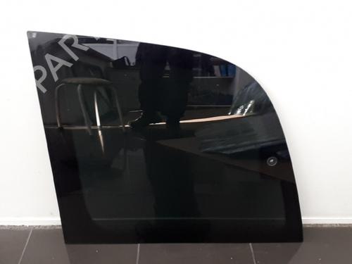 rear-left-quarter-glass-mercedes-benz-vaneo-414-2002-2003-2004-2005-38906728 main image