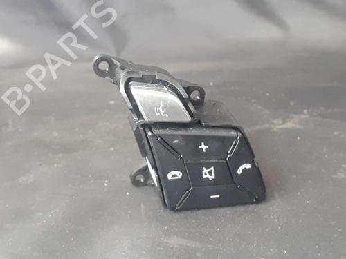 steering-wheel-controls-mercedes-benz-c-class-t-model-s204-2007-2008-2009-2010-2011-2012-2013-2014-38906837 main image