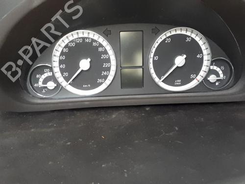 instrument-cluster-mercedes-benz-c-class-w203-2000-2001-2002-2003-2004-2005-2006-2007-38907510 main image