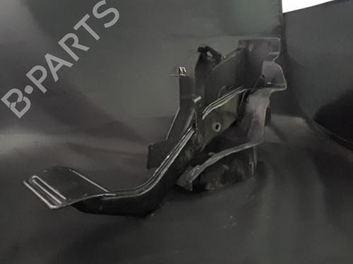 break-pedal-mercedes-benz-c-class-w203-2000-2001-2002-2003-2004-2005-2006-2007-38907546 main image