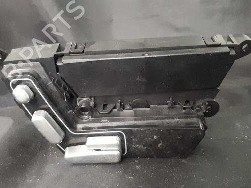 other-mercedes-benz-s-class-w221-v221-2005-2006-2007-2008-2009-2010-2011-2012-2013-38907568 main image