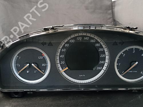 instrument-cluster-mercedes-benz-c-class-w204-2007-2008-2009-2010-2011-2012-2013-2014-2015-38907716 main image