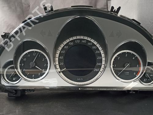 instrument-cluster-mercedes-benz-e-class-t-model-s212-2009-2010-2011-2012-2013-2014-2015-2016-38908052 main image