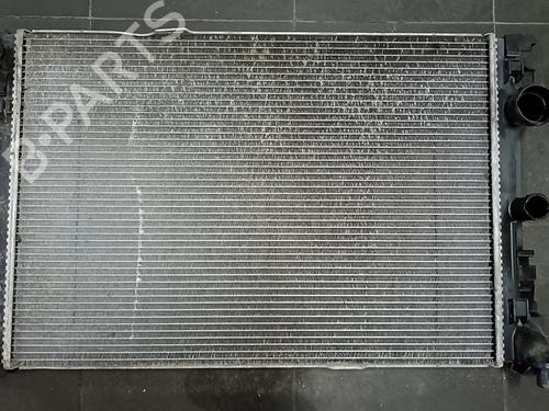 water-radiator-mercedes-benz-c-class-t-model-s204-2007-2008-2009-2010-2011-2012-2013-2014-38908379 main image