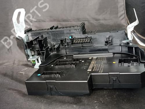 fuse-box-mercedes-benz-e-class-w212-2009-2010-2011-2012-2013-2014-2015-2016-38908508 main image