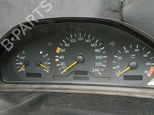 Used Instrument cluster Instrument cluster 38908806 38908806