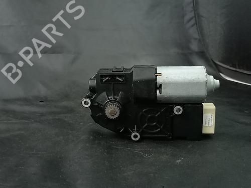 sunroof-engine-mercedes-benz-e-class-coupe-c207-2009-2010-2011-2012-2013-2014-2015-2016-38908862 main image