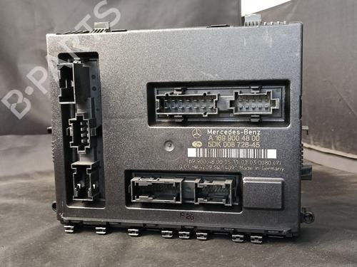 Used Fuse box Fuse box 38909012 38909012