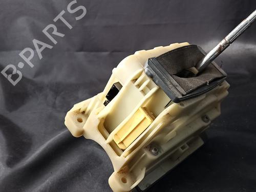 gear-lever-mercedes-benz-e-class-coupe-c207-2009-2010-2011-2012-2013-2014-2015-2016-38909049 main image