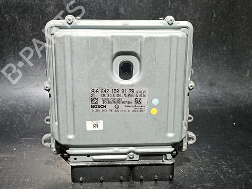Used Engine control unit (ECU) Engine control unit (ECU) 38909074 38909074