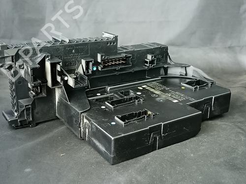 Used Fuse box Fuse box 38909477 38909477