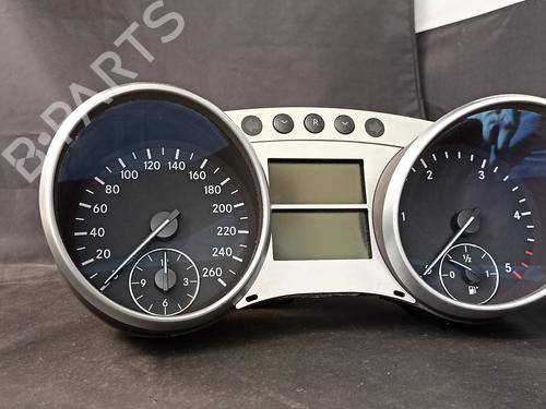 Used Instrument cluster Instrument cluster MERCEDES-BENZ M-CLASS (W164) ML 320 CDI 4-matic (164.122) (224 hp) 38909559 38909559