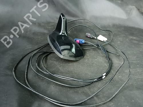 antennabase-mercedes-benz-c-class-w204-2007-2008-2009-2010-2011-2012-2013-2014-2015-38909658 main image
