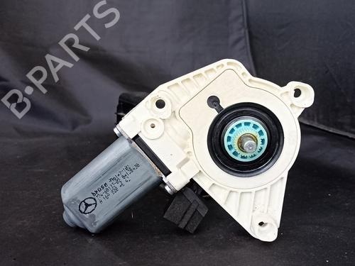 Used Right rear window motor Right rear window motor 38909750 38909750