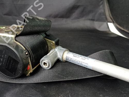 Used Front right seatbelt Front right seatbelt MERCEDES-BENZ C-CLASS (W202) C 180 (202.018) (122 hp) 38909765 38909765