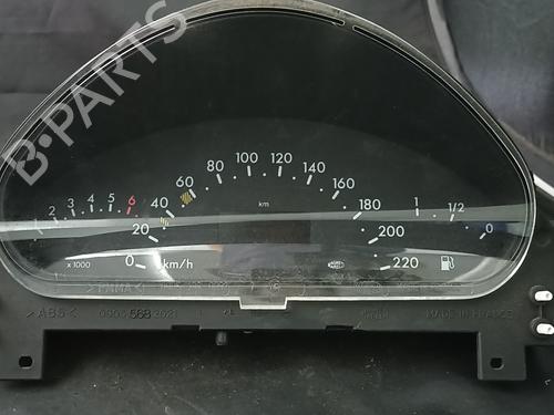 Used Instrument cluster Instrument cluster 38910076 38910076