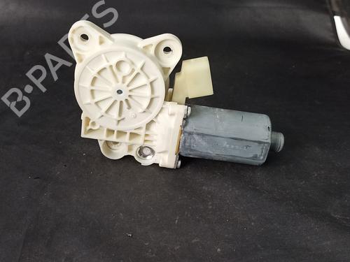Used Right front window motor Right front window motor 38910362 38910362